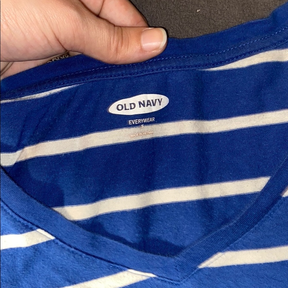 shirt - Picture 2 of 2